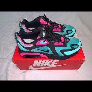 Nike Air Max 200 MEN SZ 11